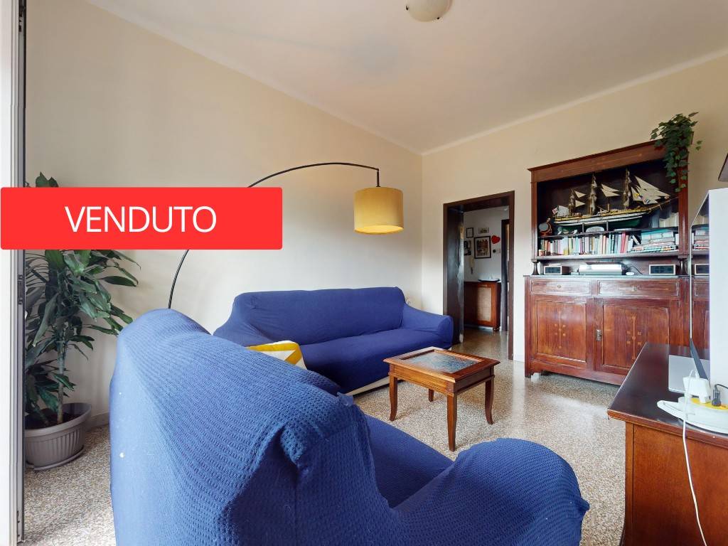 appartamento in vendita a Turi