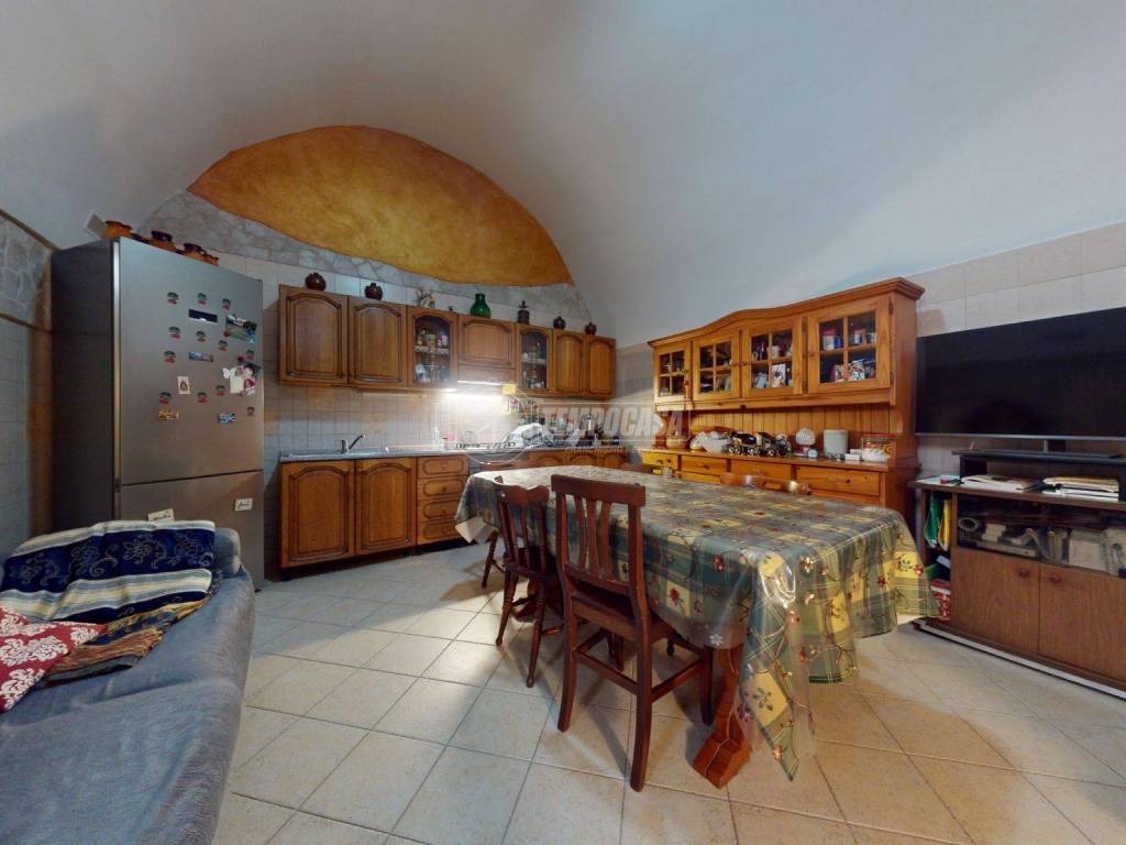 casa indipendente in vendita a Turi