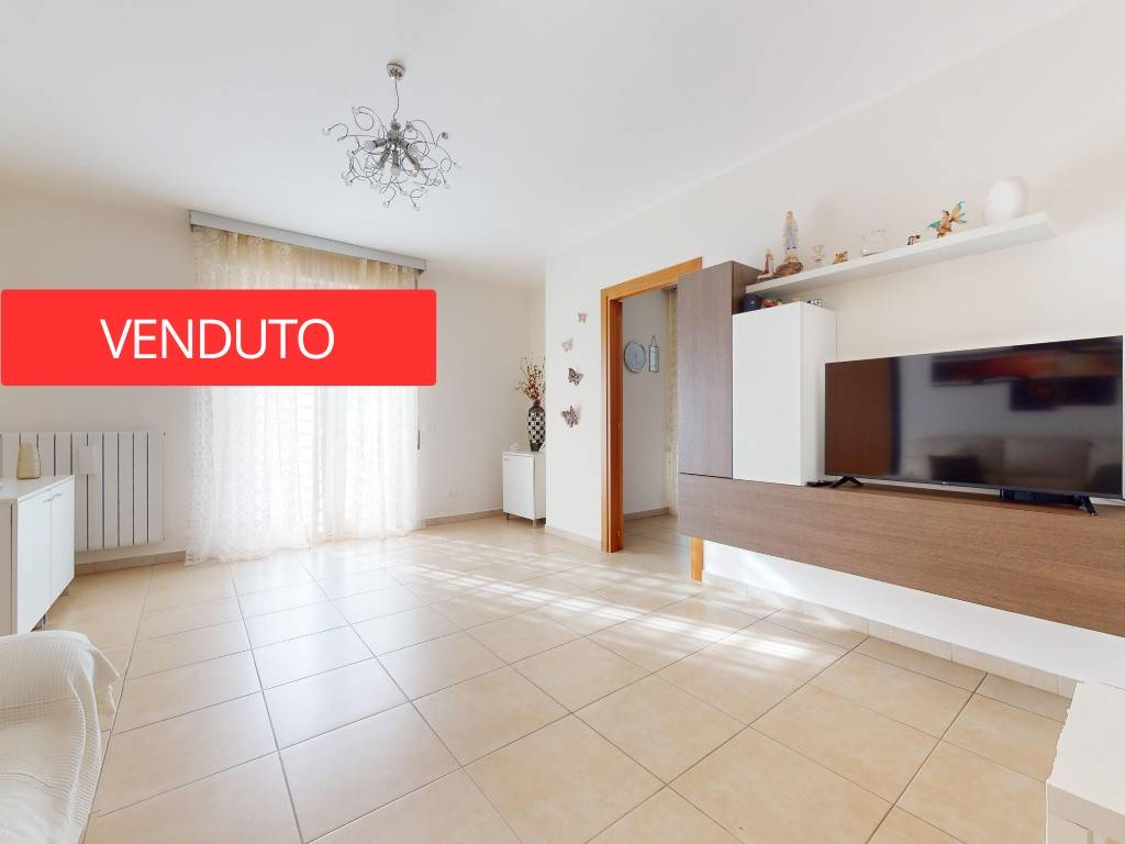 appartamento in vendita a Turi
