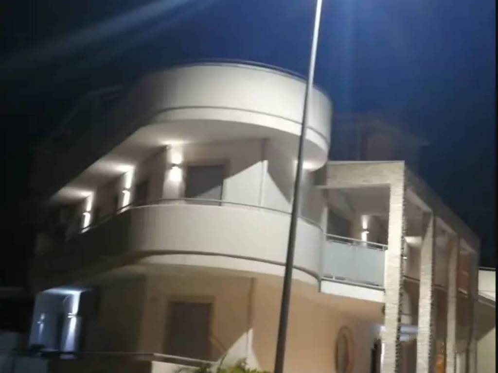 appartamento in vendita a Turi