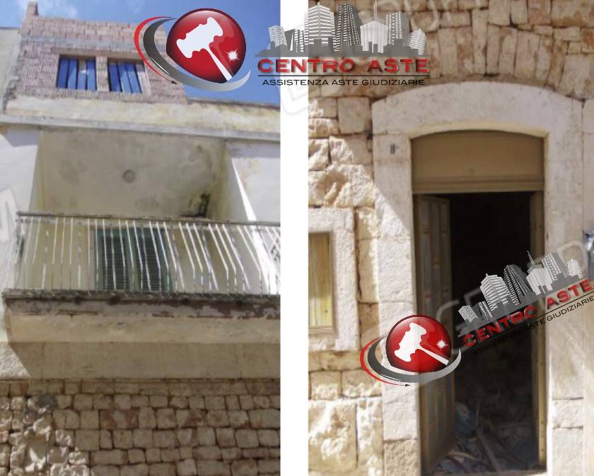 casa indipendente in vendita a Turi