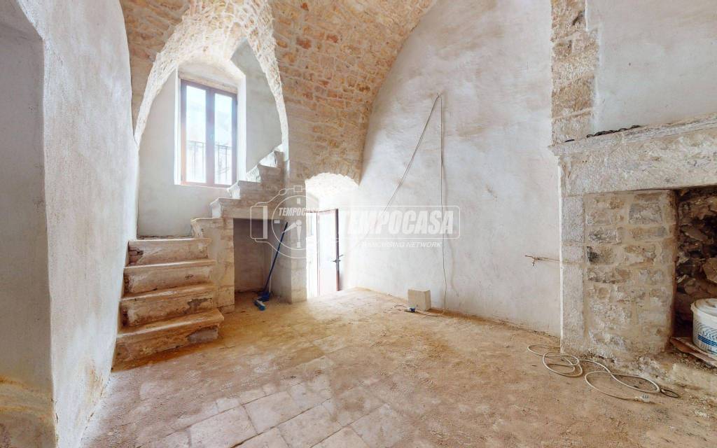 casa indipendente in vendita a Turi