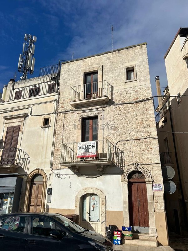 appartamento in vendita a Turi