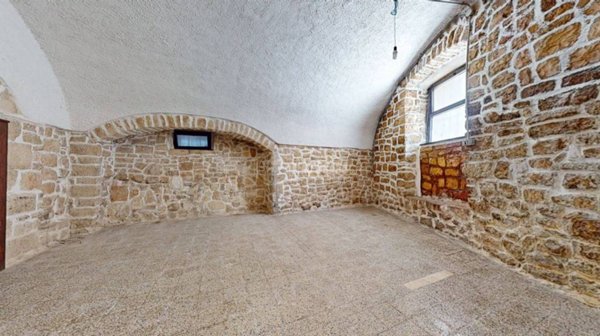 appartamento in vendita a Turi