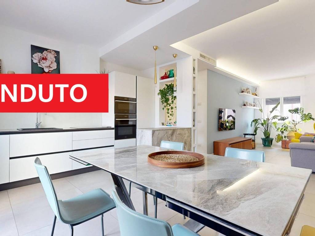 casa indipendente in vendita a Turi