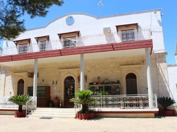 villa in vendita a Turi