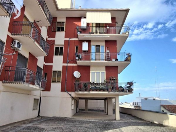 appartamento in vendita a Turi