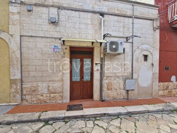 casa indipendente in vendita a Turi