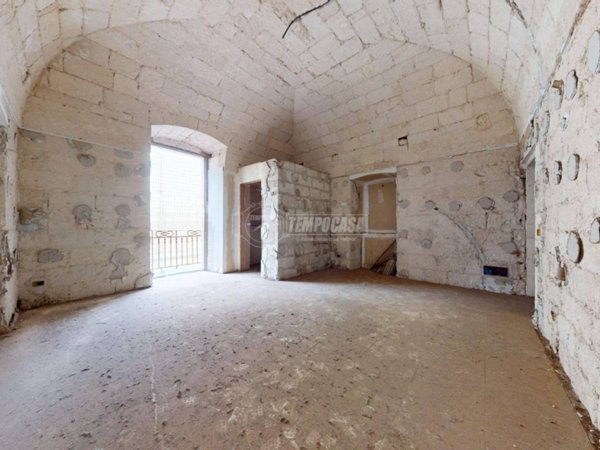 casa indipendente in vendita a Turi