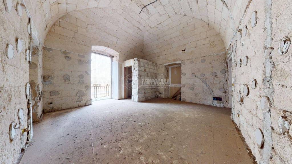 casa indipendente in vendita a Turi