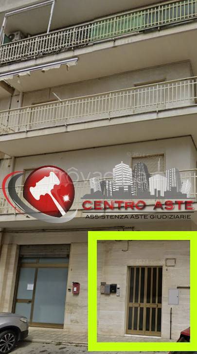 appartamento in vendita a Turi