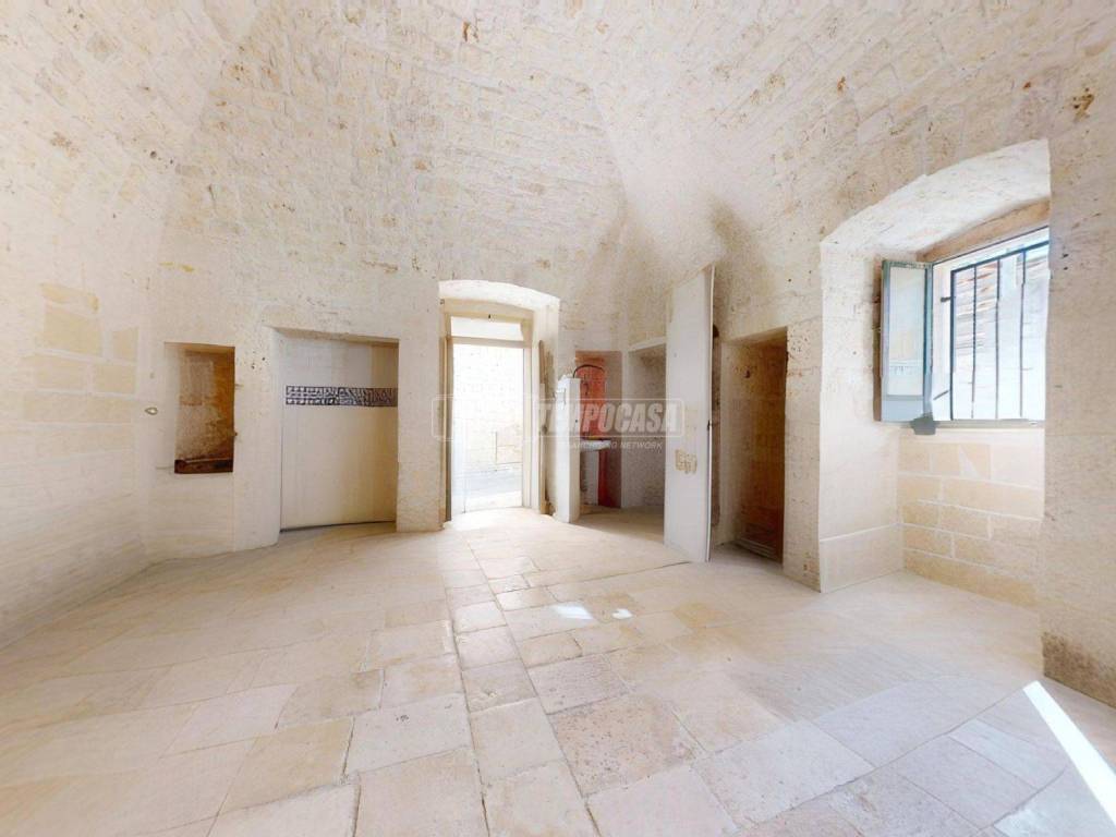 casa indipendente in vendita a Turi