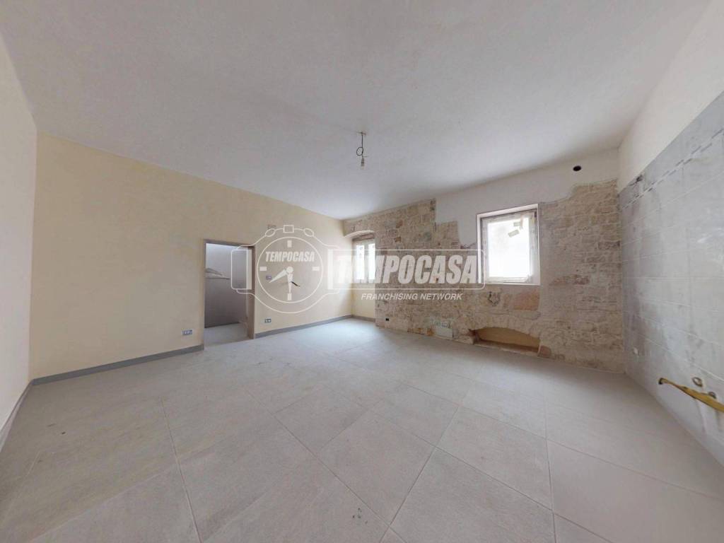 casa indipendente in vendita a Turi