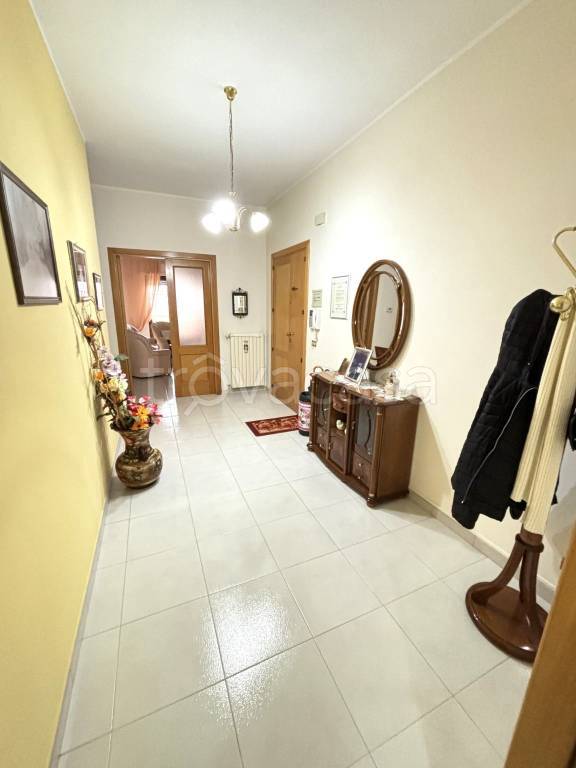 appartamento in vendita a Turi