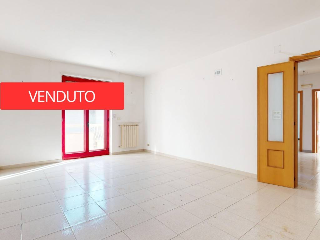 appartamento in vendita a Turi