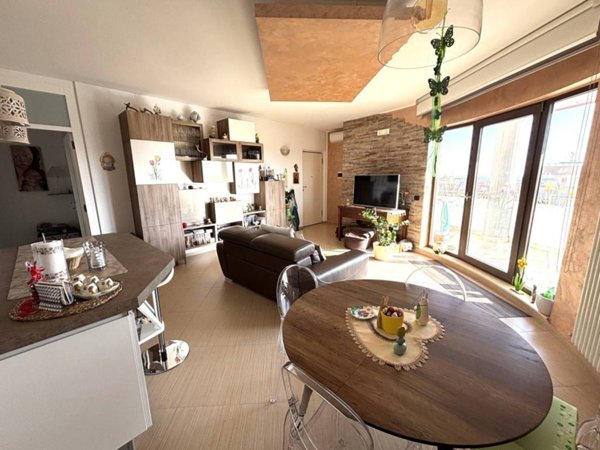 appartamento in vendita a Turi