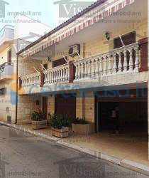 casa indipendente in vendita a Turi