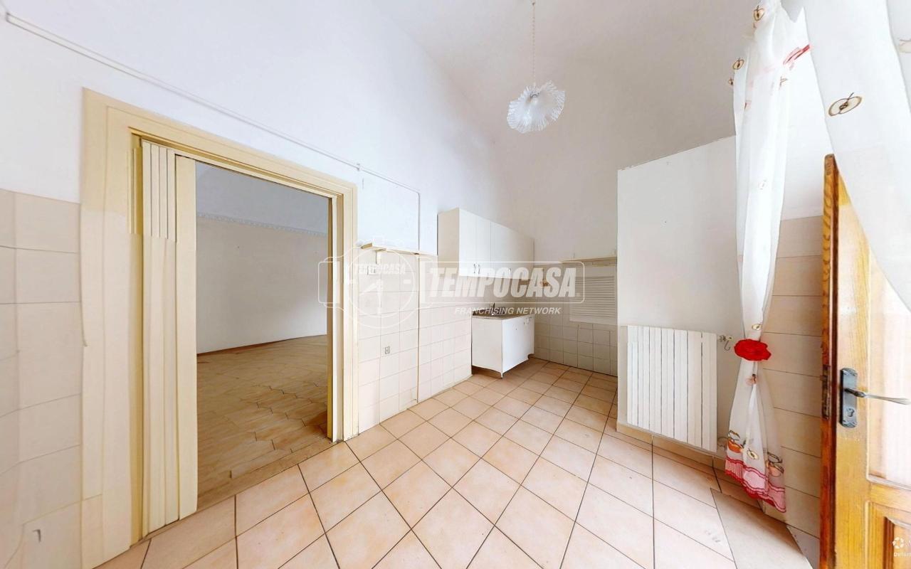 casa indipendente in vendita a Turi