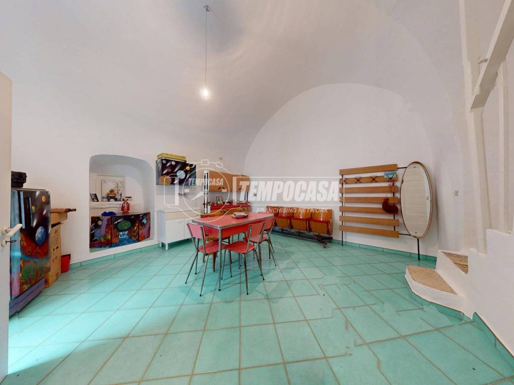 casa indipendente in vendita a Turi