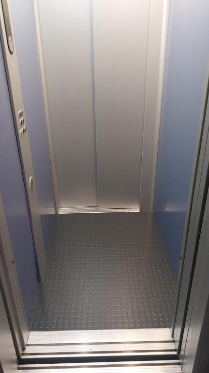 appartamento in vendita a Turi