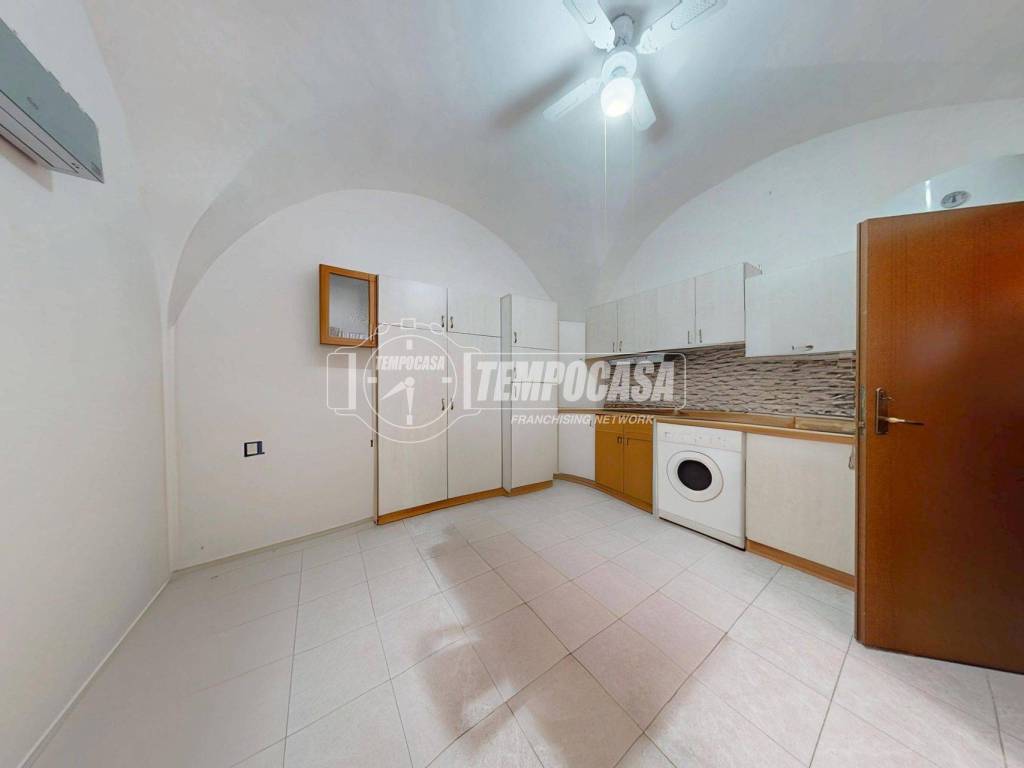 casa indipendente in vendita a Turi