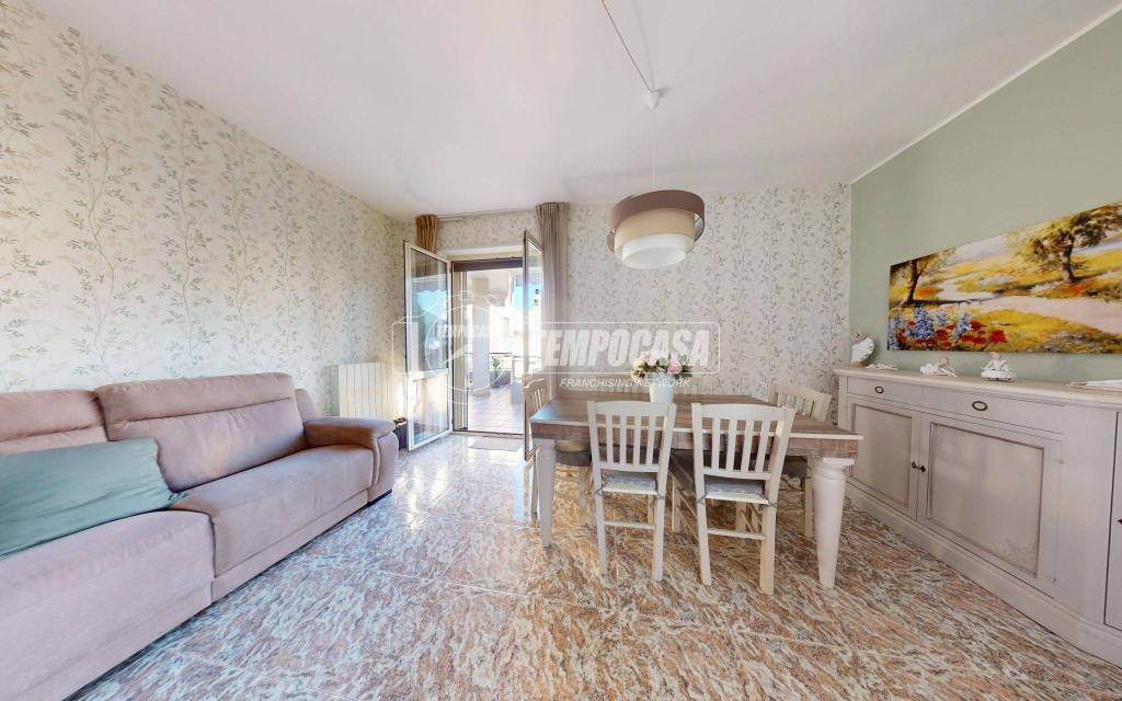 casa indipendente in vendita a Turi