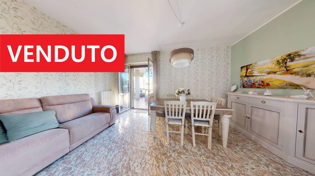 casa indipendente in vendita a Turi