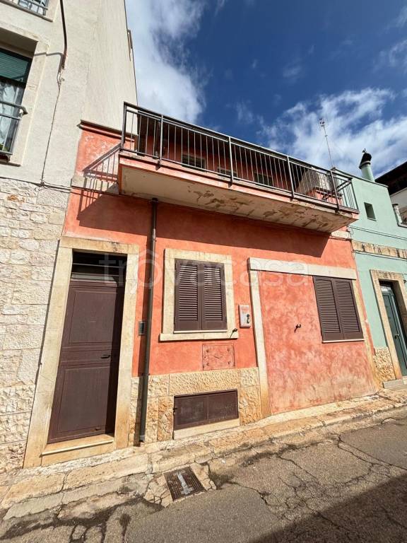casa indipendente in vendita a Turi