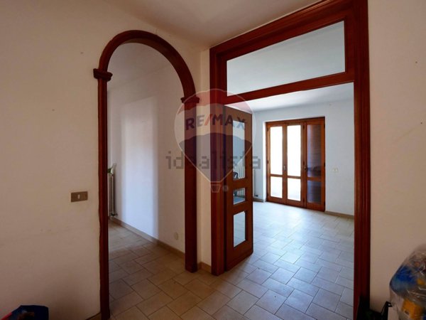appartamento in vendita a Turi