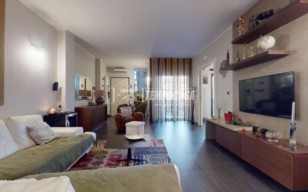 casa indipendente in vendita a Turi