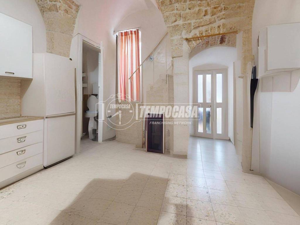 casa indipendente in vendita a Turi