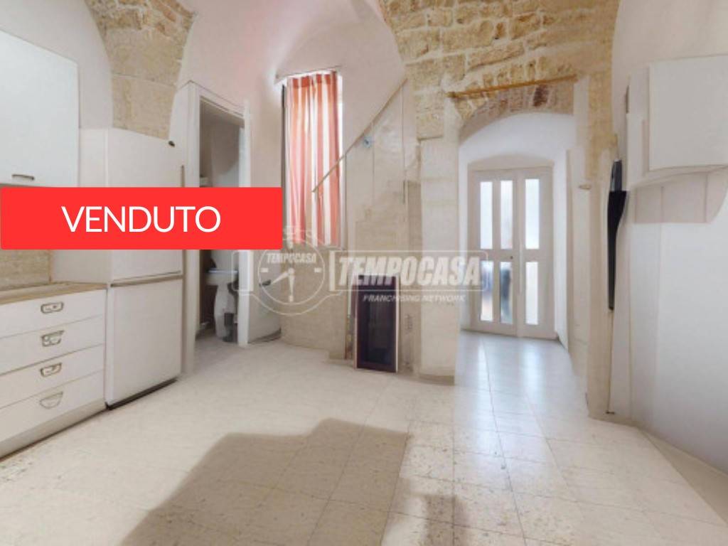 casa indipendente in vendita a Turi