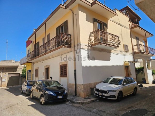 appartamento in vendita a Turi