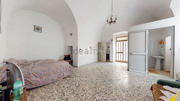 casa indipendente in vendita a Turi