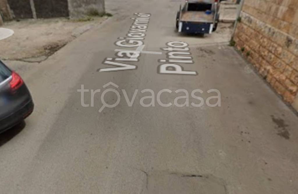 appartamento in vendita a Turi