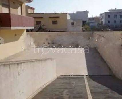 casa indipendente in vendita a Turi