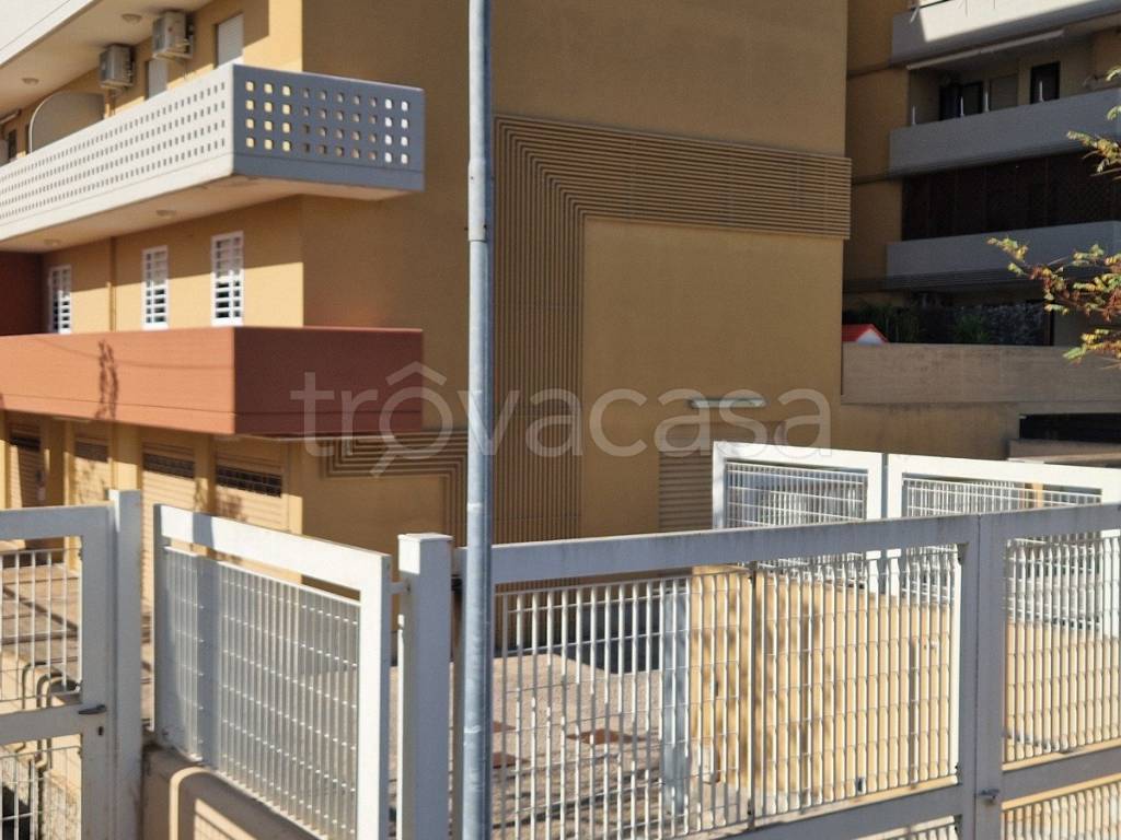 appartamento in vendita a Turi