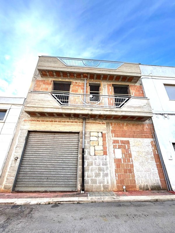 quadrivano in vendita a Turi