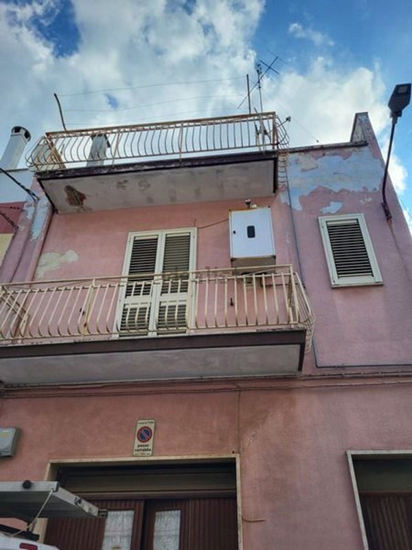 appartamento in vendita a Turi