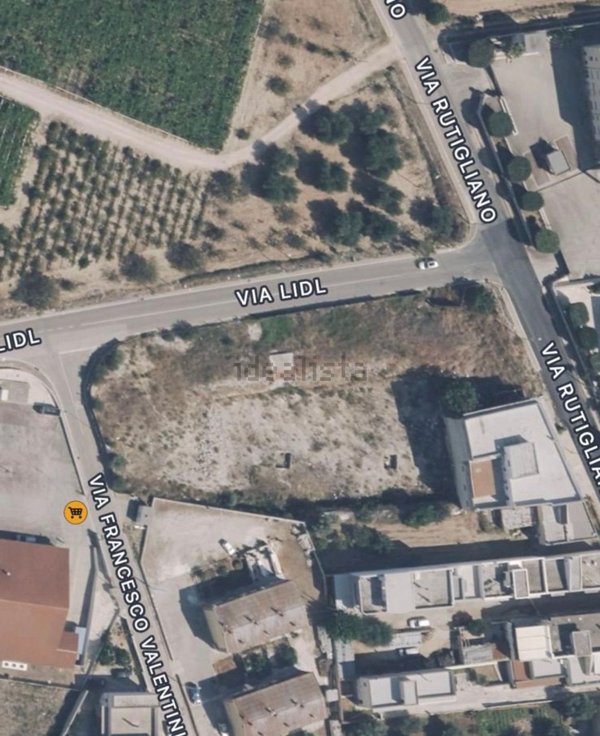 terreno edificabile in vendita a Turi