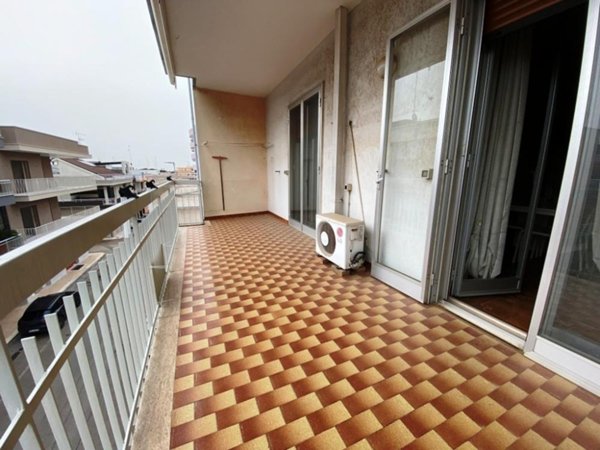 appartamento in vendita a Turi