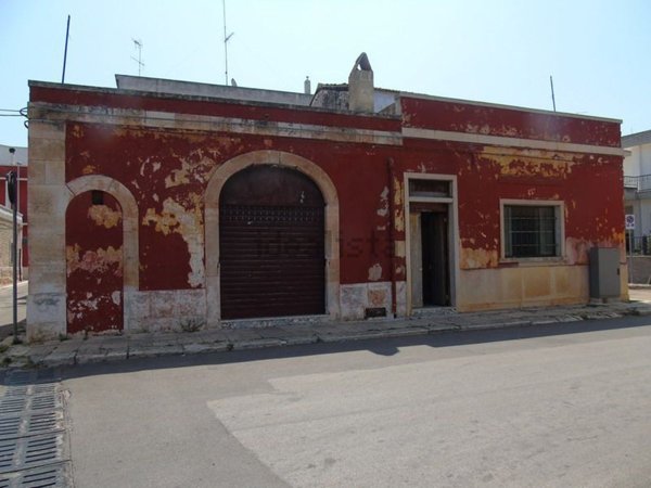 appartamento in vendita a Turi