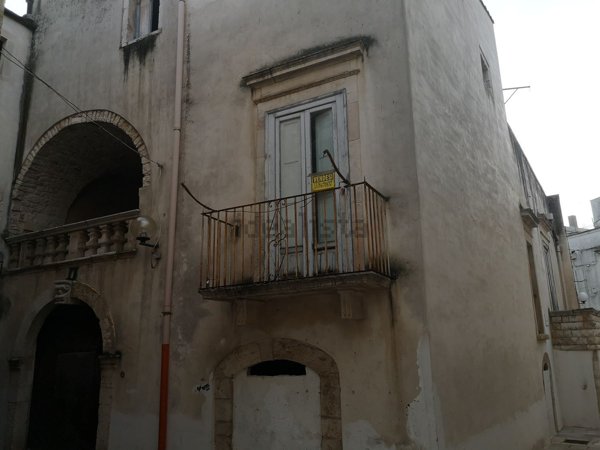 appartamento in vendita a Turi
