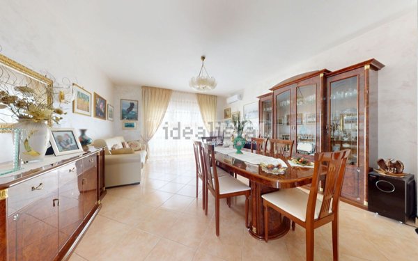 appartamento in vendita a Turi