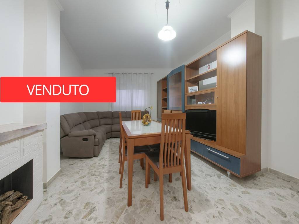 appartamento in vendita a Turi