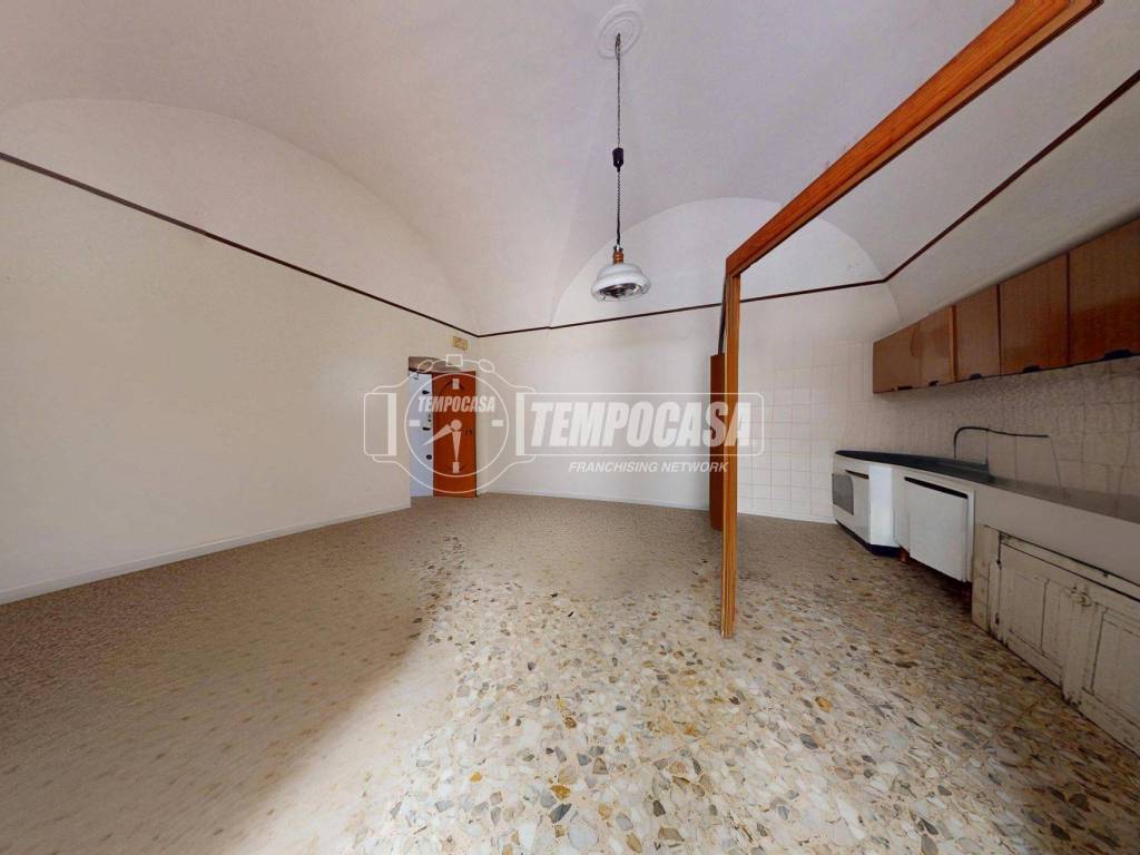 casa indipendente in vendita a Turi