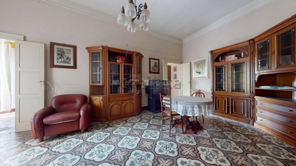 appartamento in vendita a Turi