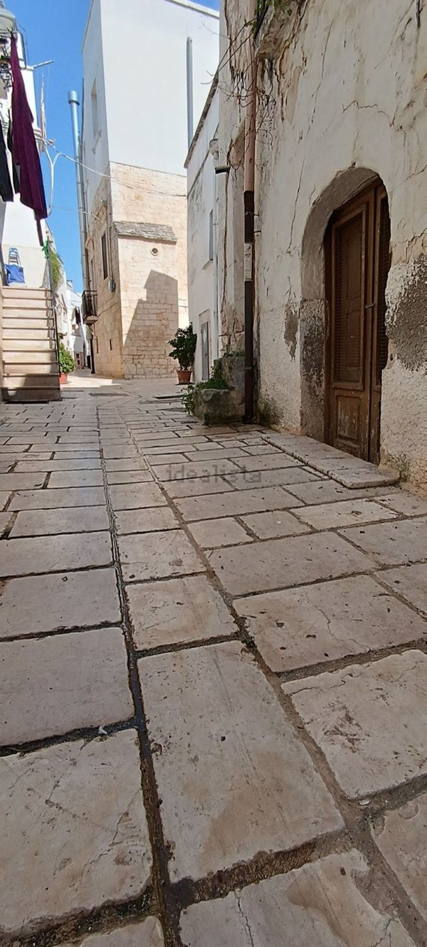 appartamento in vendita a Turi