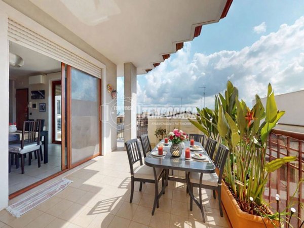 appartamento in vendita a Turi