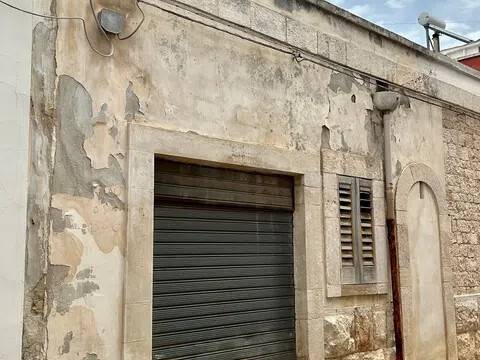 casa indipendente in vendita a Turi